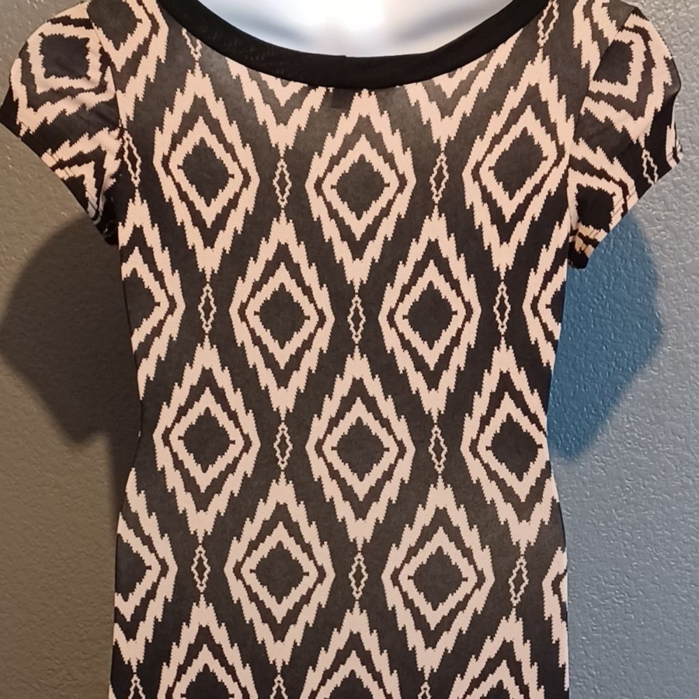 SNAP DRESS - Picture 2 of 3